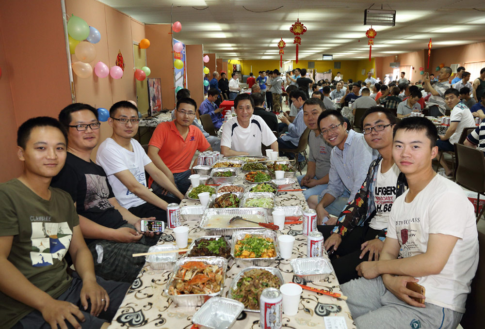 国外现场员工食堂.JPG